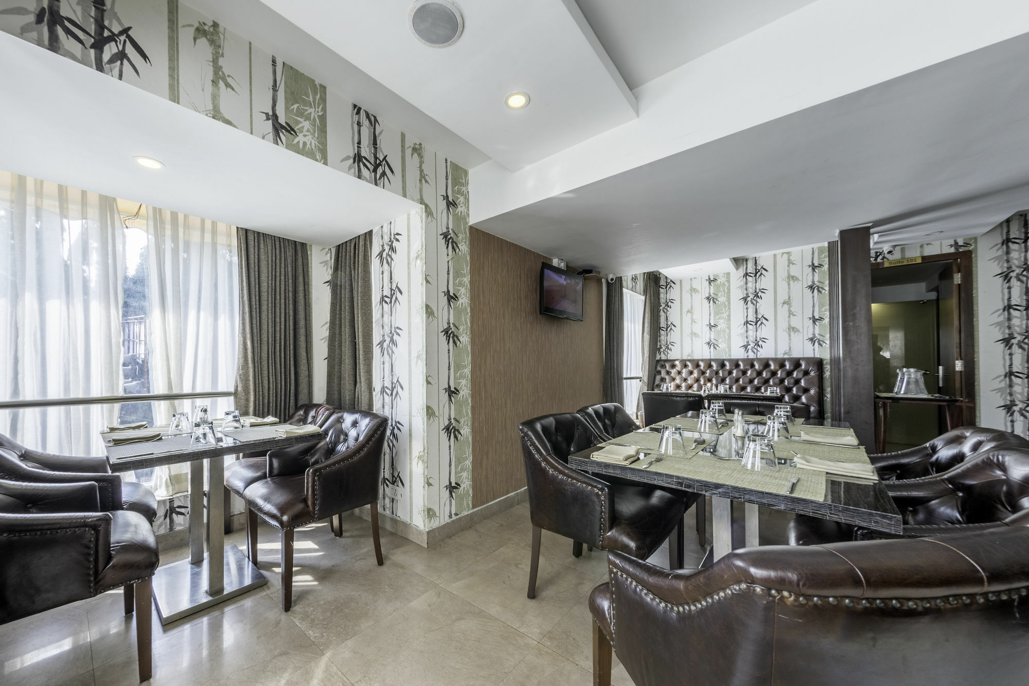 Treebo Trend J's Five Two Boutique Hotel Chennai